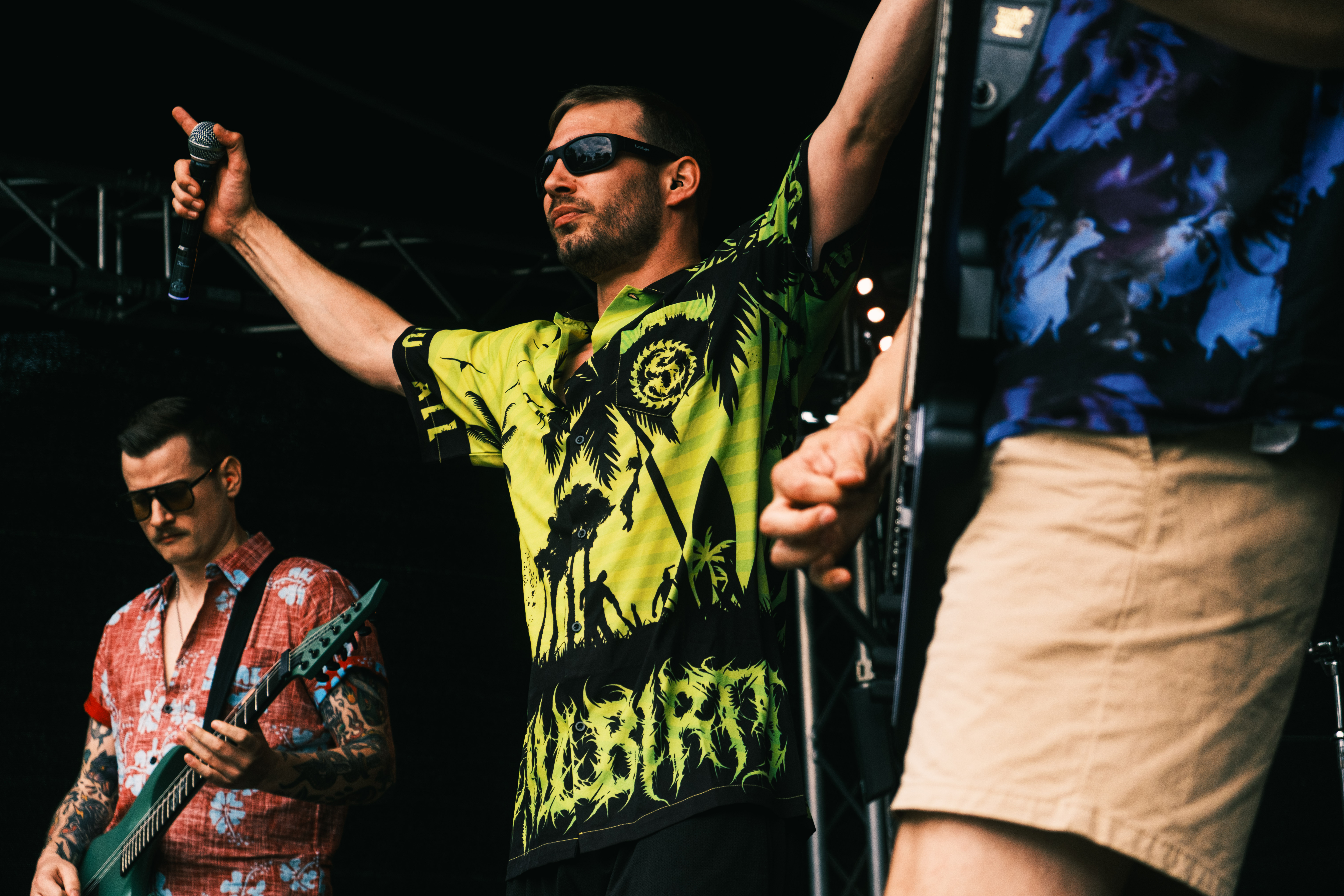 Snakepiss live